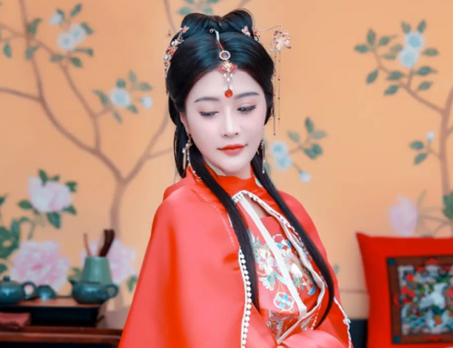 昆明泰式按摩会所艺师风采（十）只要你敢来就让你好看